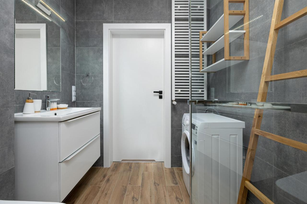 Apartamenty "Baltyk" Armii Krajowej By Noclegi Renters Свиноуйсьце Экстерьер фото