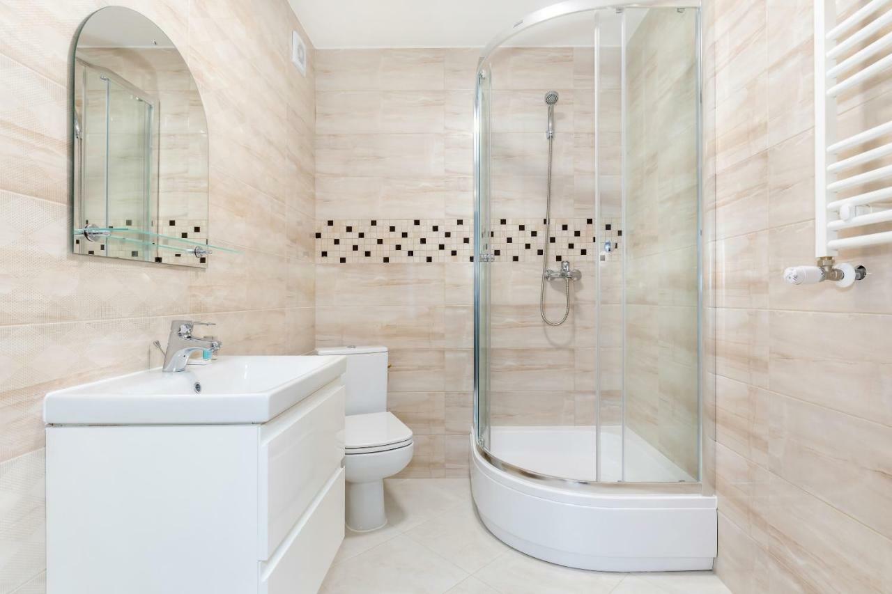 Apartamenty "Baltyk" Armii Krajowej By Noclegi Renters Свиноуйсьце Экстерьер фото