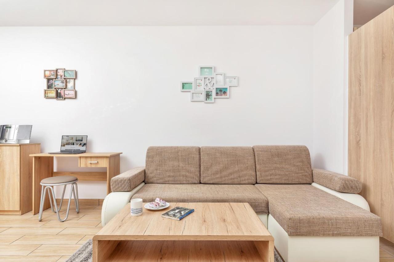 Apartamenty "Baltyk" Armii Krajowej By Noclegi Renters Свиноуйсьце Экстерьер фото